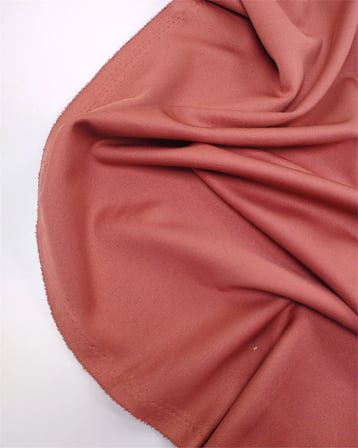 Tarçın Renkte İnce Ama Sıkı Örgüde İnce Esnek Yumuşak Krep Jarse Kumaş Elbiselik & Bluzluk 150x200cm
