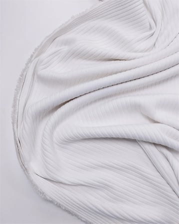 Beyaz Renkte İnce Ama Dolgun Kaşkorse Triko Örme Kumaş Hırkalık & Kazaklık 150x200cm