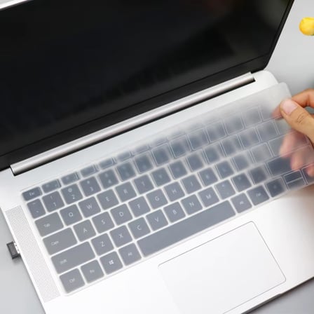 Huawei MateBook 14 / D14 / D15 / 16 Uyumlu Silikon Klavye Koruyucu – Şeffaf Yazısız Tasarım, Türkçe Q ve UK ISO (Ters L Enter) Klavye Düzeni Uyumlu, 2019–2023 Modeller Şeffaf