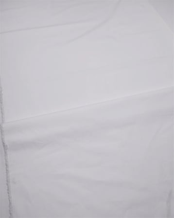 Beyaz Renkte Pamuklu Poplin Dokuma Kumaş Gömleklik & Elbiselik En: 145cm