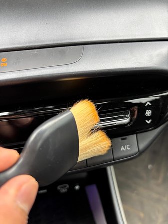 Çok Amaçlı Temizlik Fırçası - Araba İçi, Klavye ve Elektronik Yüzeyler için Yumuşak Kıllı Detay Toz Alma Fırçası | Antistatik, Çizilmez Yapı
