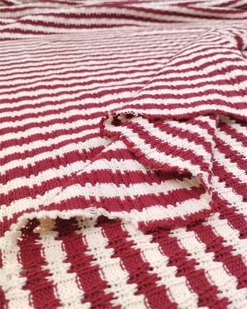 Bordo Ekru Renklerde İnce Yumuşak Dökümlü Triko Örme Kumaş Hırkalık & Kazaklık 150x280cm