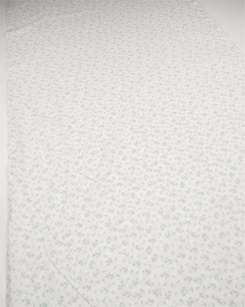 Beyaz Üzeri Çıtır Çiçek Desenli Pamuk Vual Kumaş Gömleklik & Elbiselik 140x250cm