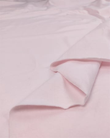 Uçuk Tatlı Pembe Renkte Yumuşacık Esnek İnterlok Örme Kumaş Hırkalık & Elbiselik 160x175cm