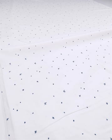 Beyaz Üzeri Yıldız Desenli Yumuşak Ama Gövdeli Pamuklu Dokuma Gömleklik Kumaş Gömleklik & Elbiselik En: 150cm