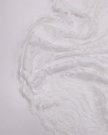Beyaz Renkte İnce Yumuşak Dantel Kumaş Elbiselik & Abiyelik 140x275cm