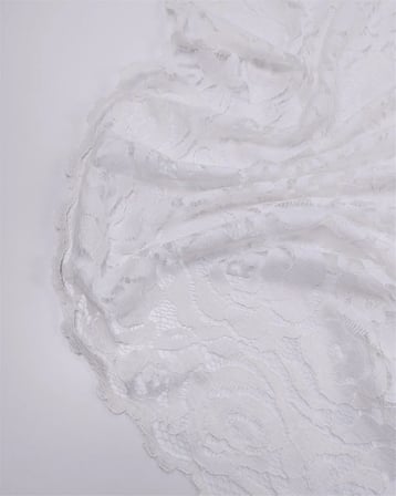 Beyaz Renkte İnce Yumuşak Dantel Kumaş Elbiselik & Abiyelik 140x275cm