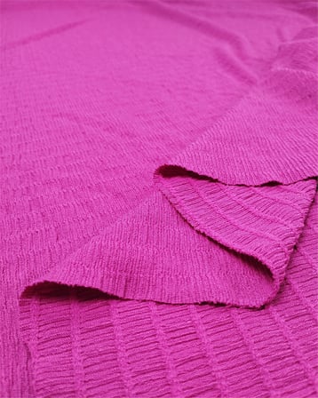 Şeker Pembesi Renkte İnce Yumuşak Bürümcüklü Jarse Kumaş Elbiselik & Bluzluk 140x200cm