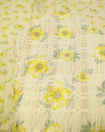 Sarı Yeşil İnce Yumuşak Bürümcüklü Jarse Kumaş Elbiselik & Bluzluk 110x130cm