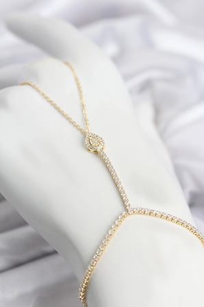 Gold Renk Pirinç Zirkon Taşlı Damla Model Şahmeran