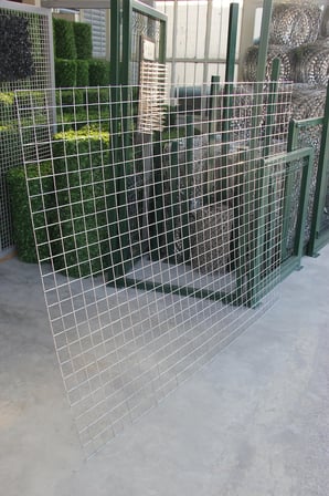 Hasır Tel-( 5.5 x 5.5 Göz Aralıklı - 3.5'mm ) ( 150 x 200 Ebatında )-( 1 ADET )