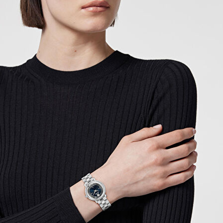 Versace VRSCVE8CA0124 Kadın Kol Saati