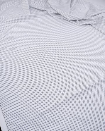 Beyaz Üzeri Siyah Benekli Poplin Kumaş Gömleklik & Elbiselik 145x185cm