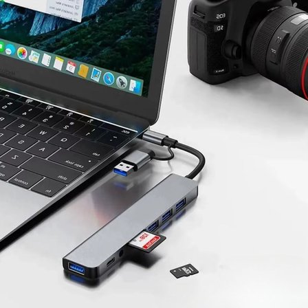 USB C Hub, 8 in1- USB Hub 3.0 çoklu bağlantı noktalı adaptör, USB 3.0 bağlantı noktası, SD/TF kart okuyucu, USB-C ve 3 x USB 2.0 veri bağlantısı, 3,5 mm kulaklık bağlantısı, MacBook Uyumlu