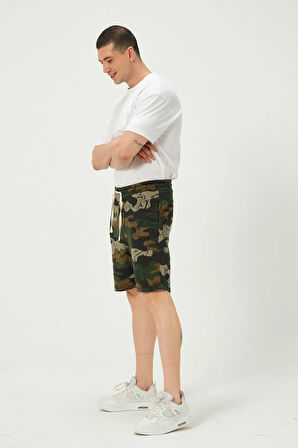 Erkek Regular Fit Kamuflaj Desenli 3 İplik Şort Kahverengi