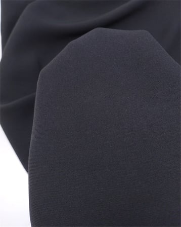 Siyah İnce Dökümlü Krep Benzeri Dokuma Kumaş Elbiselik & Bluzluk En: 140cm