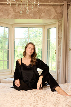 Pijamoni Kadın Fransız Kadife 3'lü Şık Askılı Siyah Pijama Takımı - 5545