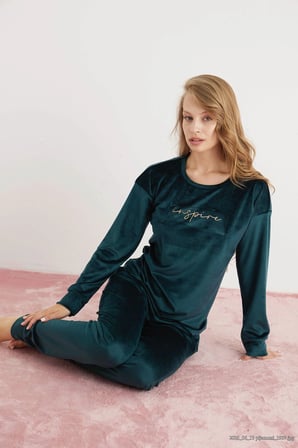 Pijamoni Kadın Yumuşak Kadife Bisiklet Yaka Zümrüt Yeşili Pijama Takımı