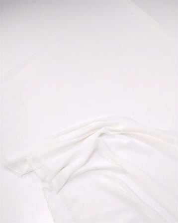 Kırık Beyaz Krep Şifon Kumaş Elbiselik & Bluzluk 140x350cm