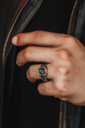 Erkek Gümüş Yüzük - Zirkon Taşlı Vav Elif İşlemeli Erkek Yüzük