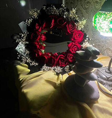 KAYZEN aynalı kırmızı gül buketi