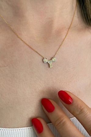18k Altın Kaplamalı 925 Ayar Gümüş Minimal Kalbin Anahtarı Kolye - 23178201