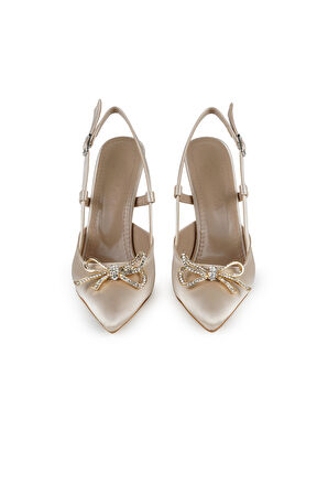 Loretta Bej Metal Fiyonk Detaylı Topuklu Ayakkabı