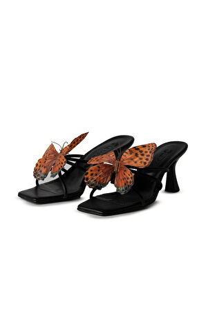 Natali Siyah Kelebek Detaylı Terlik