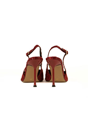 Dalida Rugan Dantel Detaylı Topıklu Ayakkabı