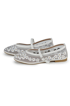 Karla  Çiçek Detaylı Babet