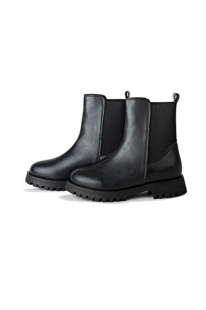 Viola Siyah Suni Deri Lastik Detay Kalın Taban Kadın Bot