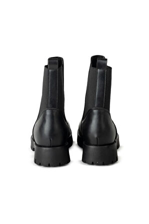 Viola Siyah Suni Deri Lastik Detay Kalın Taban Kadın Bot