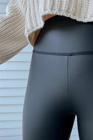 Kadın Siyah Yüksek Bel Mat Deri Tayt