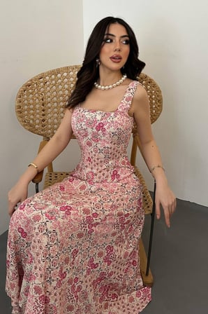Pembe Çiçekli Viskon Elbise - Pembe
