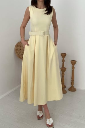 Sarı Halter Yaka Kloş Elbise - Sarı