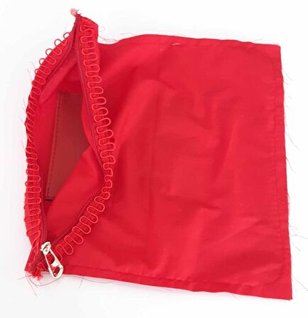 28x28 cm, kırmızı renk dikilmiş halde, fermuarlı astar