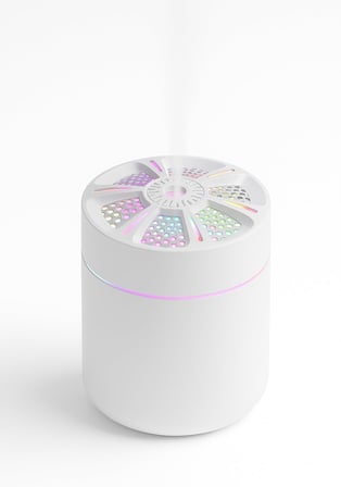 LED Işıklı Mini Aroma Difüzör Beyaz USB Hava Nemlendirici Sessiz Çalışan Taşınabilir Nem Makinesi Masaüstü Oda Ofis Araç İçin Uygun Otomatik Kapanma Özellikli
