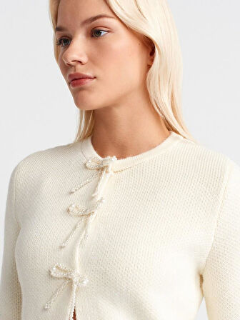 İNCİLİ FİYONK DETAYLI HIRKA