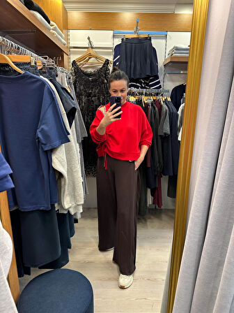 OMZU TAŞ İŞLEMELİ BÜZMELİ BLUZ