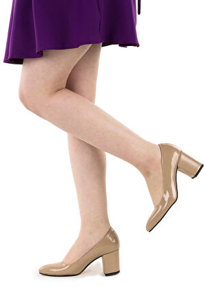 Kadın Kalın Topuklu Rugan Ayakkabı Topuk Boyu 8 cm