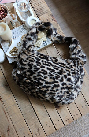 leopar tek kulplu peluş omuz çantası