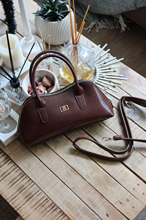acı kahverengi parlak çift fermuar detaylı el omuz çantası