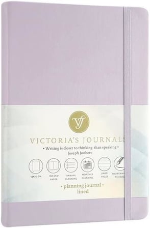 VJ Venzi Sert kapak Planlayıcı Defter, 14x20 cm 100 gr. Krem 96 yp.Lila. Çiz.
