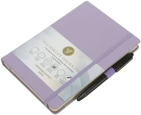 VJ Venzi Sert kapak Planlayıcı Defter, 14x20 cm 100 gr. Krem 96 yp.Lila. Çiz.