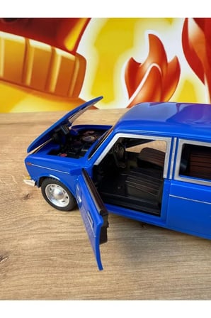 Sürtmeli Sesli Işıklı Oyuncak Tofaş Araba Murat 124 Lada Açılan Kapılar Kaput 20 cm