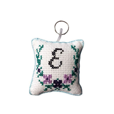 Uretti - Sibel 2453 4584 El Yapımı E Harfi Kanaviçe Anahtarlık