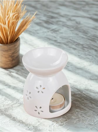 Mukko Home Love Yazılı Kalpli Beyaz Porselen Buhurdanlık - Aromaterapi Ve Dekoratif Mumluk,Beyaz