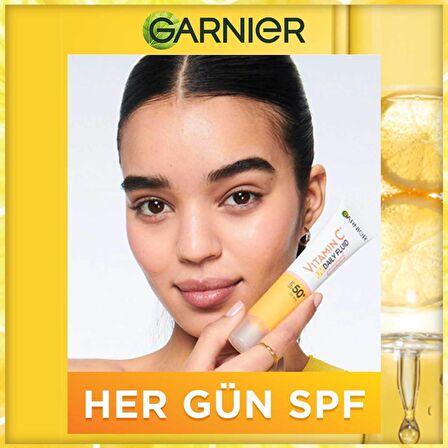 Garnier C Vitamini Parlak Günlük Güneş Koruyucu Fluid Yüz Kremi Görünmez Doku SPF50+ 40 ml