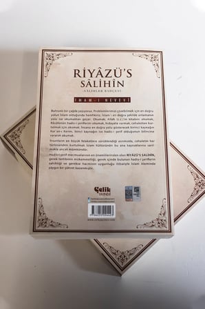 RİYAZÜS SALİHİN: Salihler Bahçesi