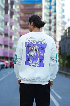 Unisex Bugs Bunny Trouble Maker Oversize Sweatshirt